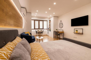 Luxury Studio Living: High-End Amenities and Great Location